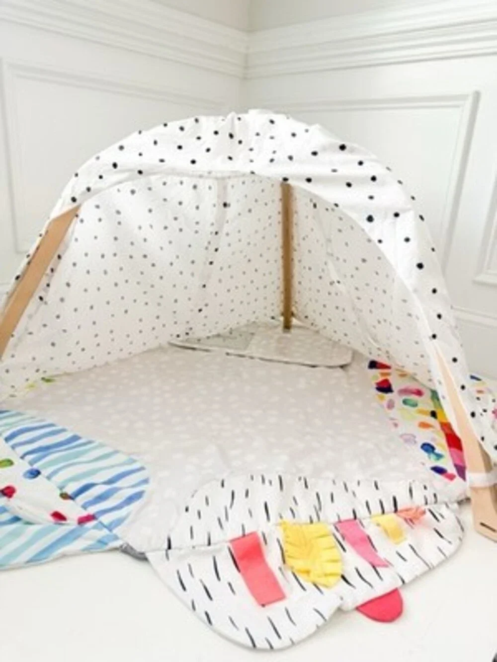 The Play Gym by Lovevery Stage-Based Developmental Activity Gym & Play Mat